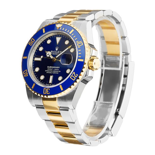 Rolex Submariner 126613 LB Image 2